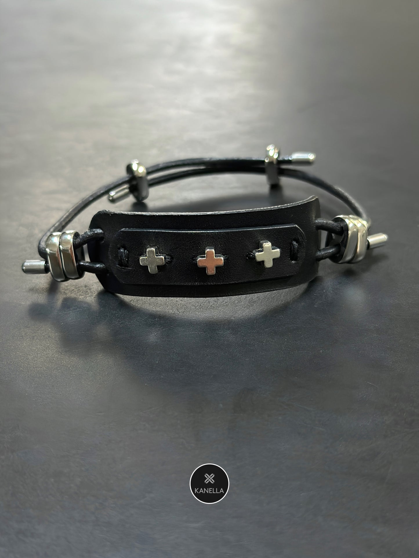 Anemone leather bracelet - Kanella Leather