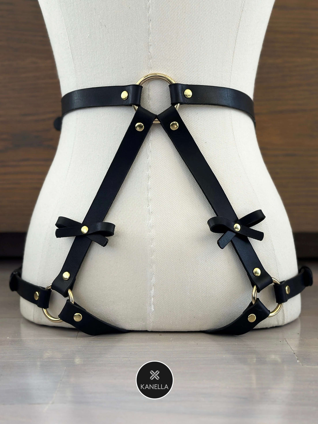 How can leather lingerie enhance intimacy in relationships?