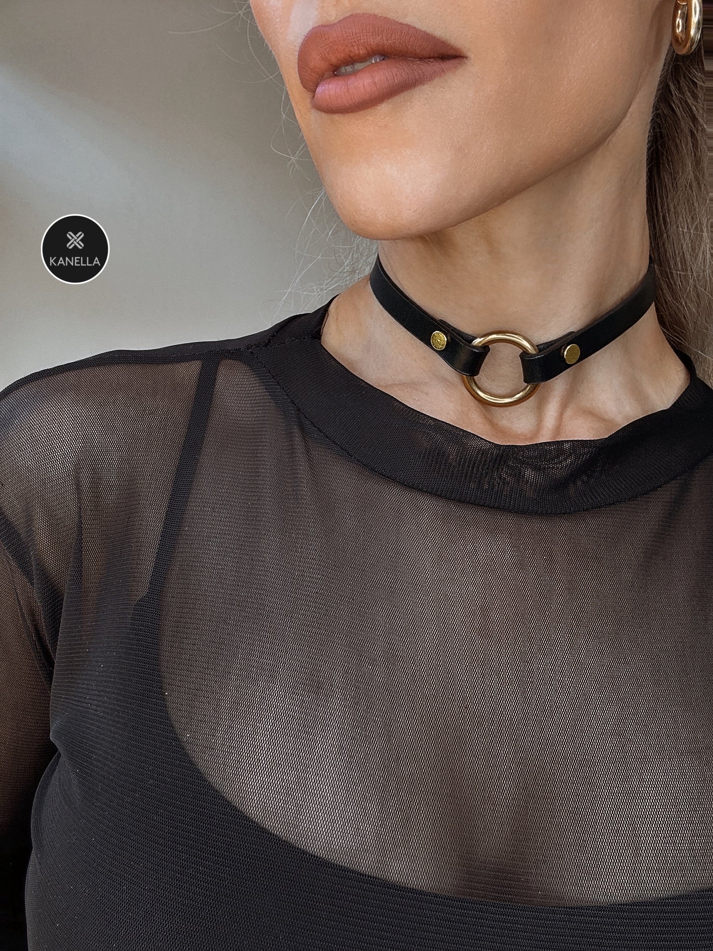 Petite Ilisia Choker