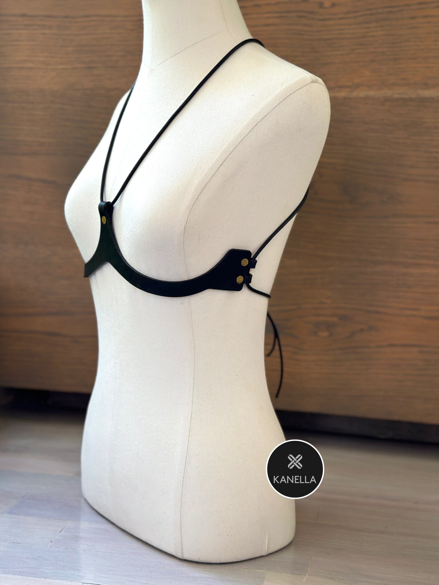 Acantha Harness