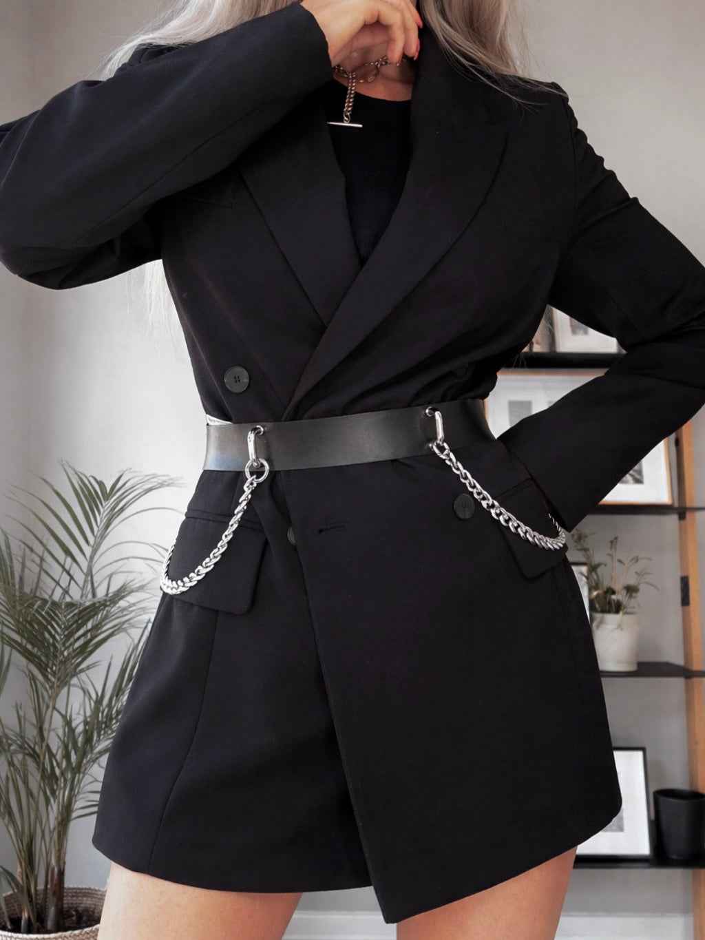 Kanella Leather Iris Leather Waist Belt