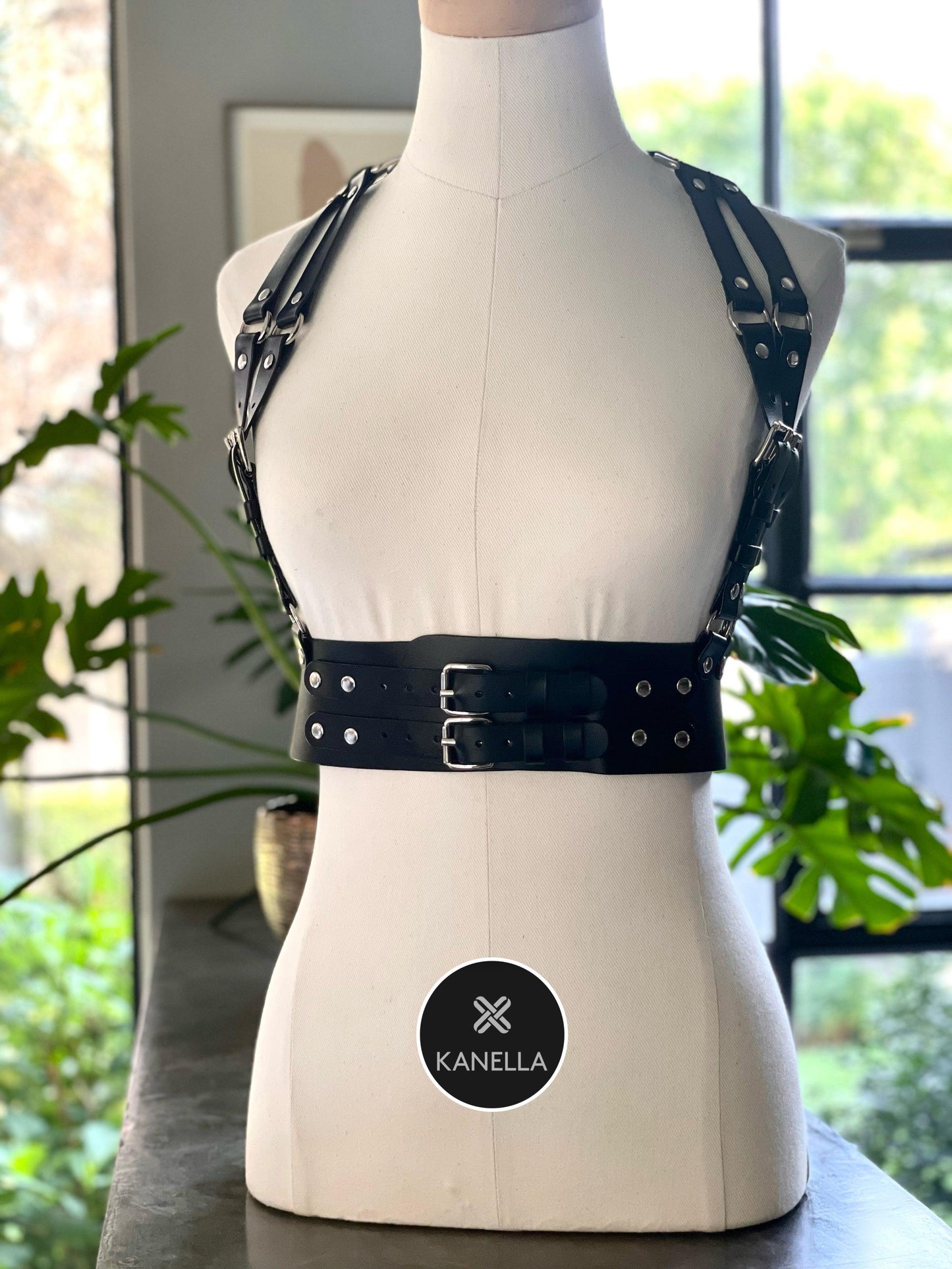 Xanthus Chest Harness - Kanella Leather